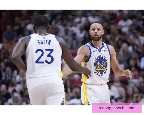 库明加：与库里追梦感情不变已经开启新篇章不再纠结过去